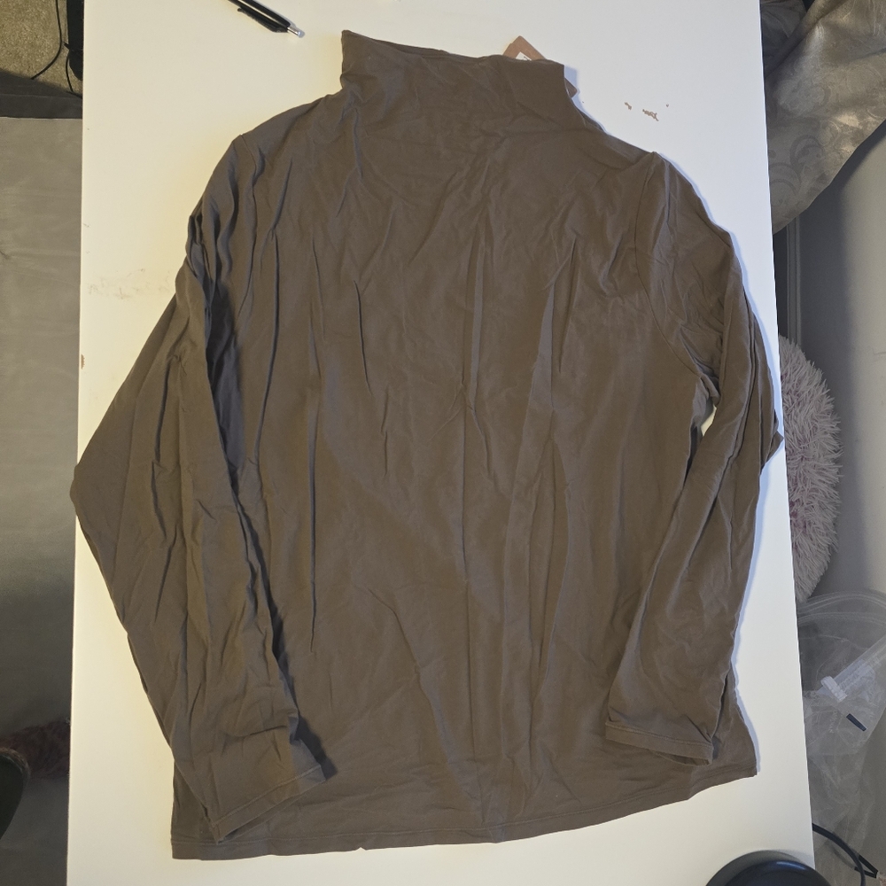 SKIMS turtleneck